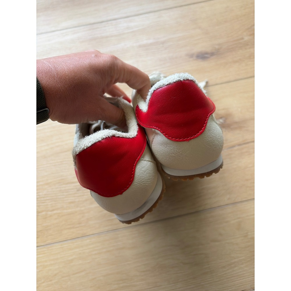 Dolce Vita Rascal Sneakers Off White Red Retro Gum Sole Low Top Trainers Wms 8.5 - Picture 4 of 6